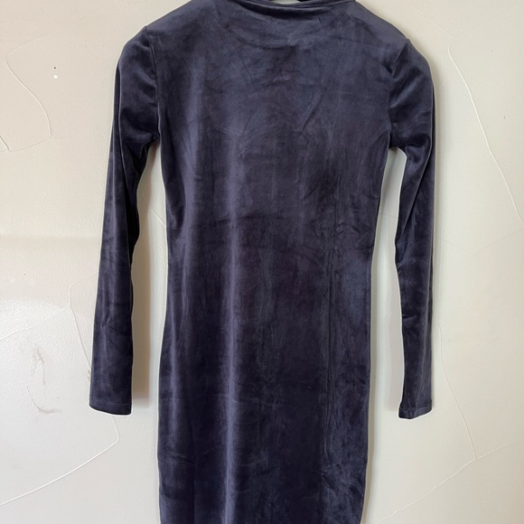 Splendid velour mini dress‎ size small. Navy blue long sleeve crew neck bodycon - Picture 4 of 4